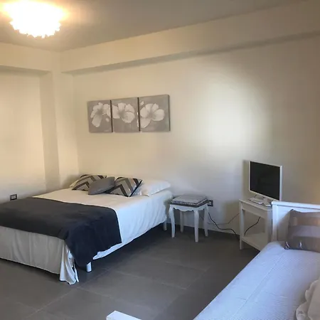 Monolocali Oro E Argento Apartment