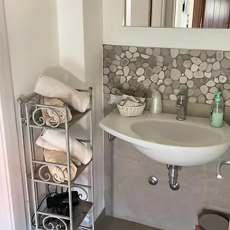 Monolocali Oro E Argento Apartman